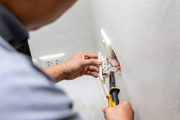 Best Residential Electrician Services  in Fairview Shores, FL